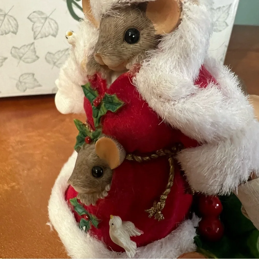 Charming Tails Mice THERE'S A LITTLE OF EACH OF US IN SANTA Ltd Ed 87/169
